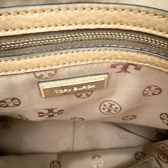 Tory Burch Robinson Pebbled Leather Square Tote in Tigers Eye (Tan) - EUC - Picture 7 of 11